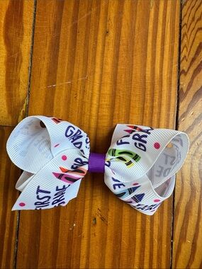 First grade girls hair bow